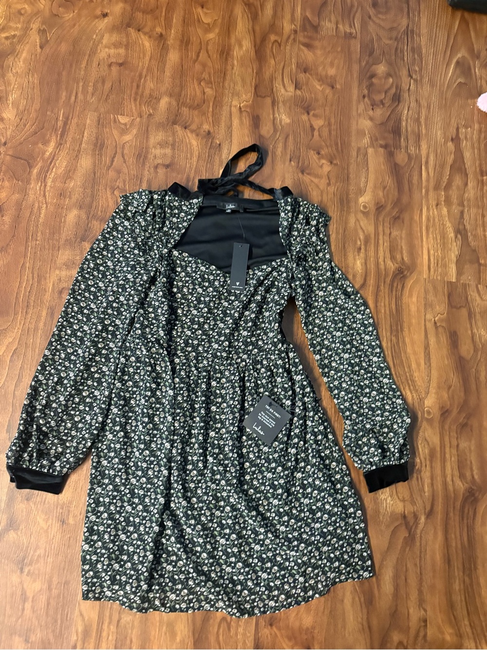 Lulu's Black Floral Long-Sleeve Square Neck Dress, NWT